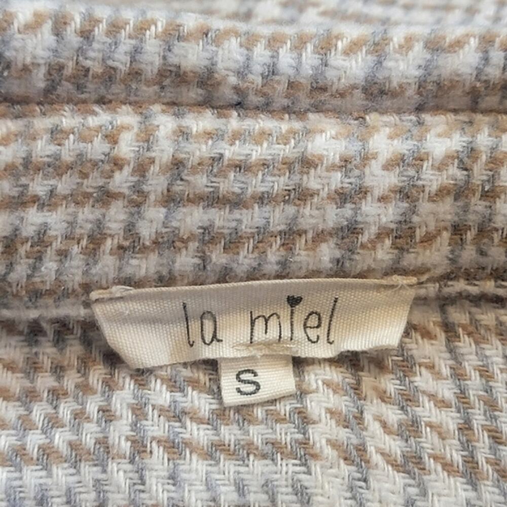 La Miel Plaid Button Front Shacket Shirt Tan Cream Cozy Fall S - Picture 11 of 12